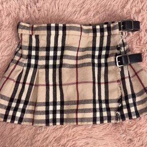 Baby girl Burberry skirt size 12-18 months